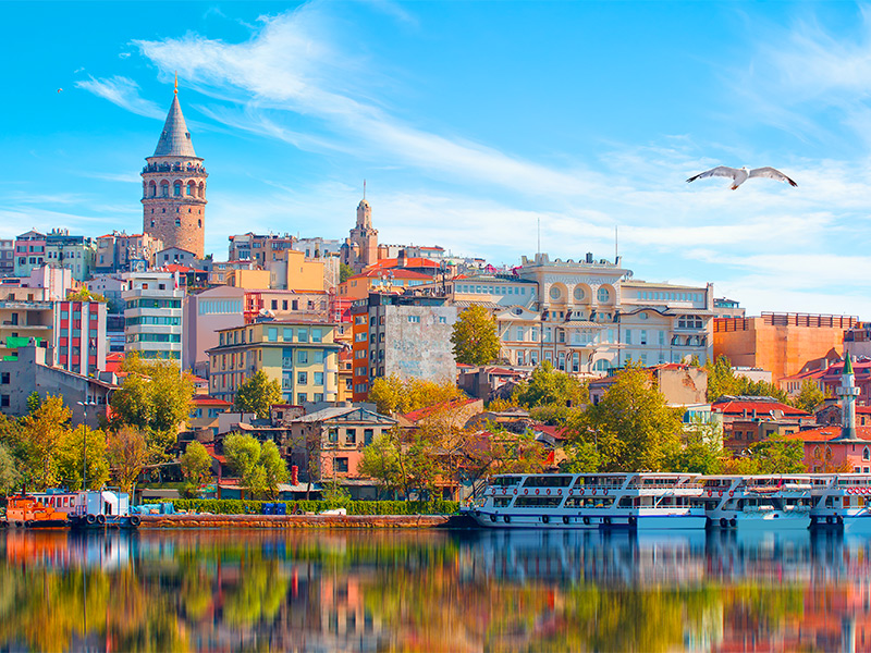 Golden-Horn-at-morning-istanbul